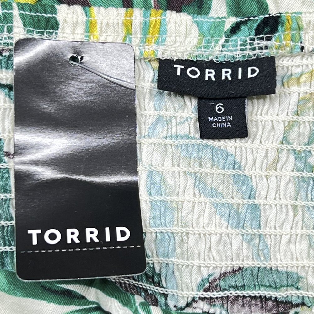 torrid Challis Tie-Front Romper Painted Tropical Botanical Romper Size 6X - NWT - Picture 7 of 9